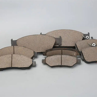 D1714 Korean brand passenger car ceramic efficient braking without noise or damage to the disc brake pads